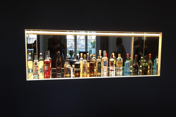 Hausbar ist geöffnet